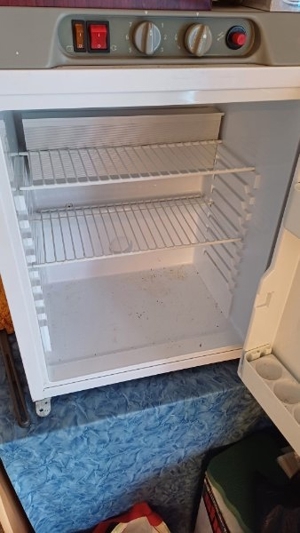 Gaskühlschrank in weiß  Bild 2