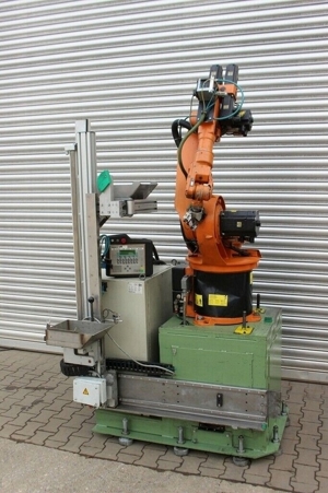 KUKA KR62 Industrieroboter mit KRC1 Steuerung und Siemens C7-633 Bild 10