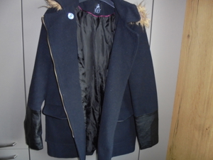 Damen Winterjacke schwarz m. warmer Kapuze Gr. 40 von H&M Bild 3
