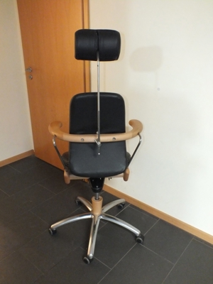 Ergonomischer Design Bürostuhl für aktives Sitzen  Bild 3