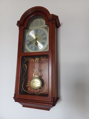 Uhr mit Pendel Bild 4