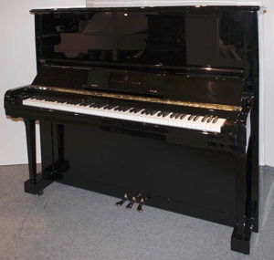Klavier Steinway & Sons R-137, schwarz poliert , neuwertig restauriert, 5 Jahre Garantie Bild 1