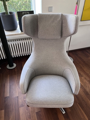 VITRA Grand Repos Lounge Sessel mit Ottomane, kieselgrau Bild 2