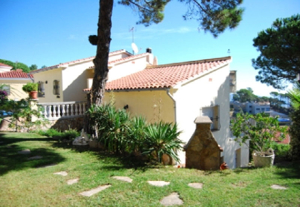 Spanien Costa Brava bei Lloret de Mar, Cala Canyelles, Ferienhaus privater Pool zu vermieten Bild 3