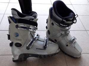 +Tourenskistiefel Dynafit TLT 700 Lady Gr. 40 41 Sohlenlänge 298 plus Ski inkl. Bindung und Felle