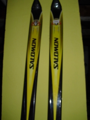 SALOMON Damen Skiset (Ski, Schuhe, Stöcke, Skisack)