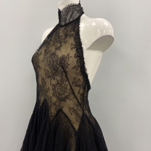 Alexander McQueen Kleid Damen schwarz Spitze Passform Bild 4