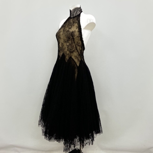 Alexander McQueen Kleid Damen schwarz Spitze Passform Bild 2