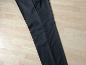 Hochwertige Hugo Boss Hose Gr. 98 -neuwertig-