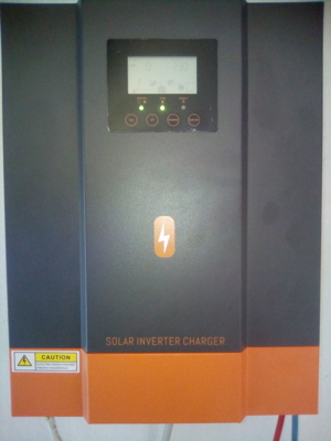Hybrid Solar Wechselrichter (Inverter) Bild 1