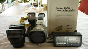 Sony DCR-TRV 900E Handycam Vision Mini DV 3 CCD Camcorder Bild 8