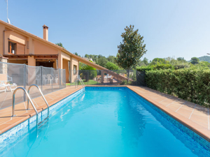 Spanien Costa Brava Ferienhaus Finca mit privatem Pool mieten Bild 3
