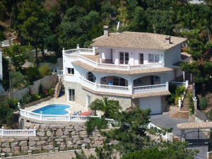 TOP Spanien Ferienhaus Costa Brava für 18 Personen privater Pool und Meerblick zu vermieten Bild 1
