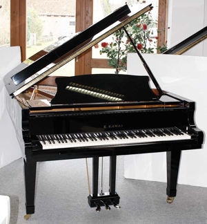 Flügel Klavier Kawai RX-5, schwarz poliert, 197 cm, Nr. 2600493 Bild 2