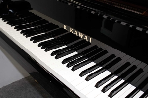 Flügel Klavier Kawai RX-5, schwarz poliert, 197 cm, Nr. 2600493 Bild 4