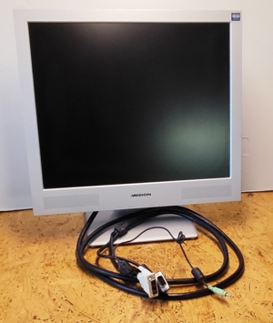 19" LCD-TFT Monitor in OVP 30 EUR