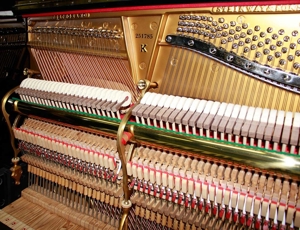 Klavier Steinway & Sons K-132, schwarz poliert, Nr. 251785, 5 Jahre Garantie Bild 7