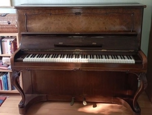 Klavier von Schiedmayer, guter Zustand, gepflegt und gestimmt Bild 1