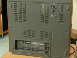 ReVox A700 Bandmaschine überarbeitet mit Rechnung und Plexiglasabdeckung Bild 7