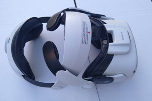 Oculus Meta Quest 2 128 GB + Ständer + BOBOVR Lüfter + BOBOVR M2! Bild 1