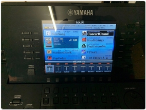Yamaha Digital Workstation Tyros 4 Special Edition 10th Anniversary Bild 3