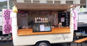 Oldtimer Foodtruck Verkaufswagen Vermietung Bild 3