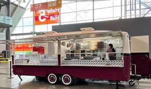 Oldtimer Foodtruck Verkaufswagen Vermietung Bild 10