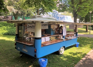 Oldtimer Foodtruck Verkaufswagen zu verkaufen Bild 16