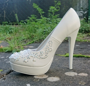 Gr. 39 + 40, sexy High Heels Pumps, weiß - Glitzer + Perlen - Wedding Pumps, Hochzeit, Party Bild 3