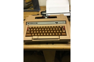 elektrische Schreibmaschine Smith Corona S 300