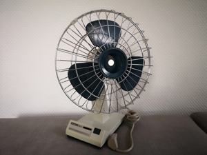 Italienischer Vintage Tisch Ventilator Indola FN-8B 1970er Jahre