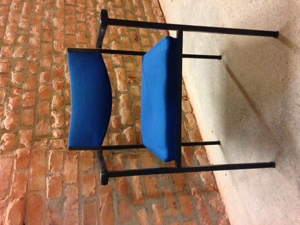 Besprechungsstühle  Vintage (Mid Century): Konferenzstühle  Stapelstühle mit Armlehnen (14 Stück) Bild 6