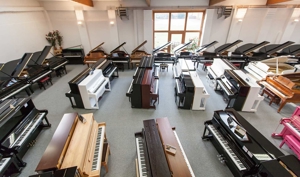 200 Klaviere & Flügel, südlich Hamburg, neu, gebraucht, Clavinova Bild 2