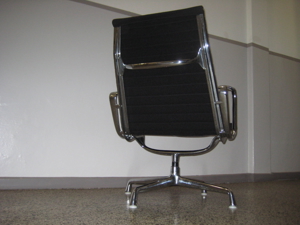 Ray und Charles Eames - Lounge Chair   S - Eur 1095 Bild 6