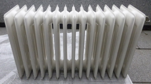 Rippenheizkörper Gusseisen 15 Rippen B x T x H ca. 70 x 22 x 45 cm weiß Heizung Radiator