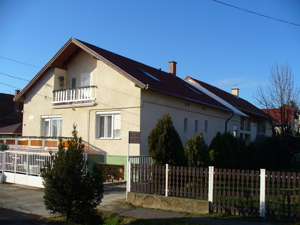 Grosse Familie-Apartmanhaus 15 voll ausgestattete Apartments Mit 20 Zimmern ,In Ungarn in Zalakaros