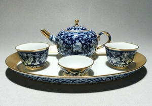 Meissen Tee Dejeneur Chinese mit Blütenranken Limitierte Sonderedition von 75 Bild 1