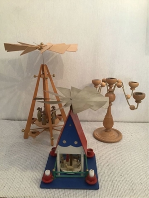 Erzgebirge ältere 2 Pyramiden + Expertic Kerzenhalter