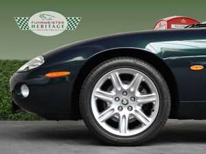 Jaguar XK8 4.0l V8 Coupe Memory SHZ beheizte WSS Bild 4