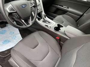 Ford Mondeo 2,0 TDCiBusiness NAVI Klimaauto AHK Bild 5