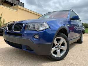 BMW X3 2.0i 4x4 ALLRAD LEDER 2 HAND