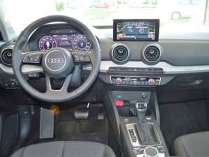 Audi Q2 35 TFSI S-Tronic LED NAVI KAMERA Bild 3