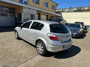 Opel Astra H Lim. Edition*AUTOMATIK*** Bild 3