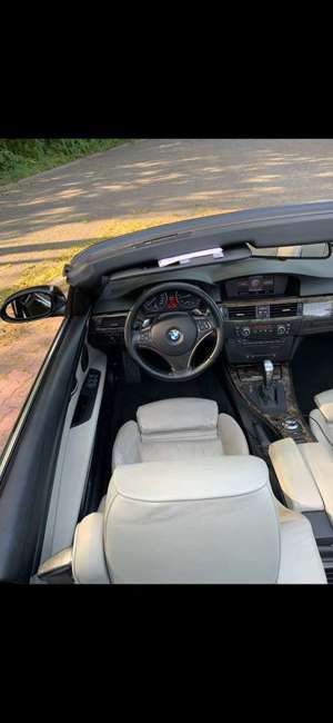 BMW 330 330d DPF Cabrio Aut. Bild 5