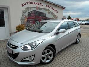 Hyundai i40 cw Style KEYLESS/NAVI/KLIMA/SITZHEIZUNG/PDC