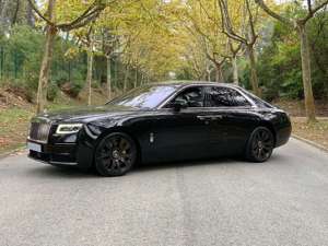 Rolls-Royce Ghost Silver Badge *Shooting Start Headliner* TV Bild 3