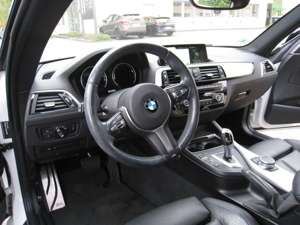 BMW 220 Bild 4