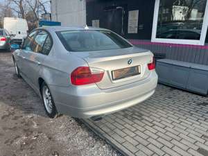 BMW 318 i Limousine *Top Zustand* Bild 5