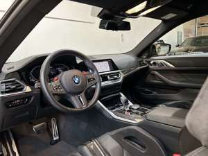 BMW M4 Competition Keramik-Bremse Schalensitze Bild 6
