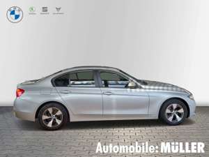 BMW 318 Advantage i Limousine HuD Navi Prof DAB Bild 3
